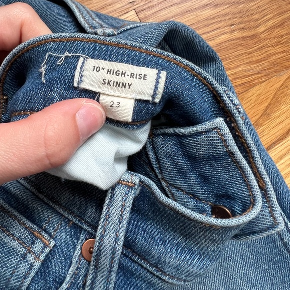 Madewell medium wash jeans - Picture 3 of 4